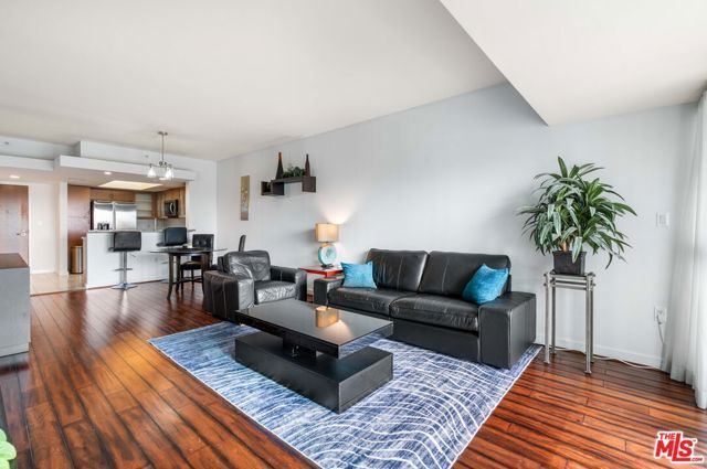 13700 Marina Pointe Drive 510, Marina Del Rey, CA 90292