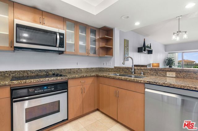 13700 Marina Pointe Drive 510, Marina Del Rey, CA 90292