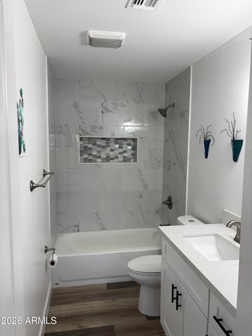 2327 N 31ST Street, Phoenix, AZ 85008