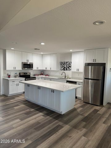 2327 N 31ST Street, Phoenix, AZ 85008