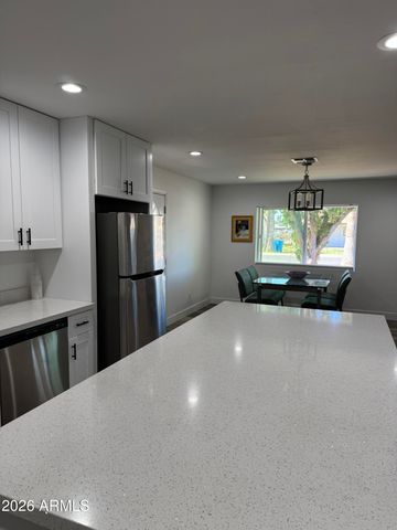 2327 N 31ST Street, Phoenix, AZ 85008