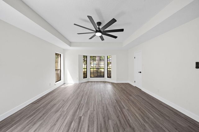 18122 Memorial Estates Drive, Spring, TX 77379