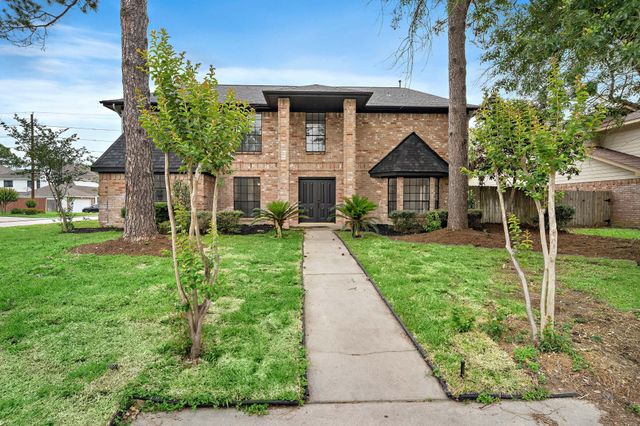 18122 Memorial Estates Drive, Spring, TX 77379