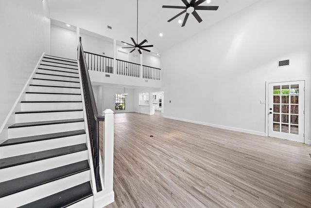18122 Memorial Estates Drive, Spring, TX 77379