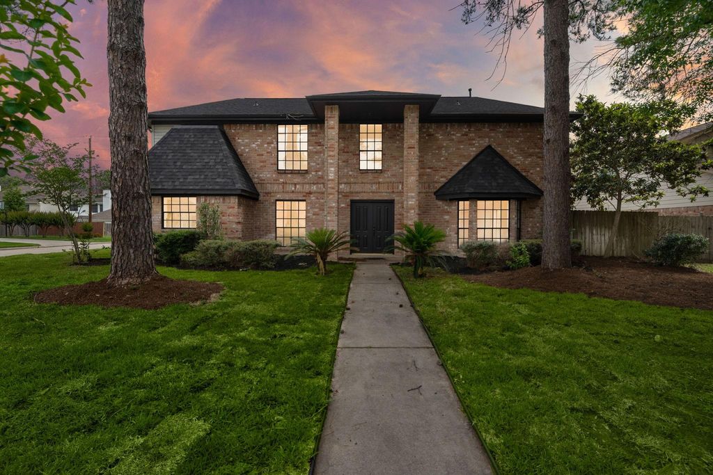 18122 Memorial Estates Drive, Spring, TX 77379
