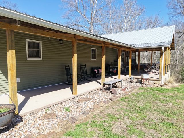 14183 Fowler School Road, Marion, IL 62959