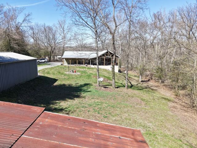 14183 Fowler School Road, Marion, IL 62959