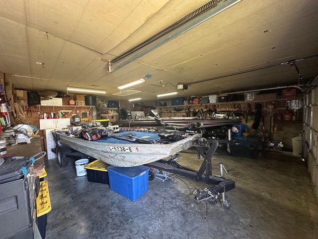 14183 Fowler School Road, Marion, IL 62959