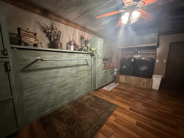 14183 Fowler School Road, Marion, IL 62959