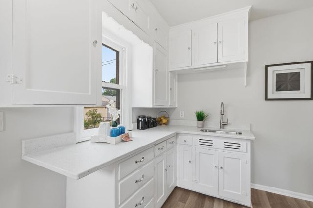 1991 Nevada Avenue E, Saint Paul, MN 55119