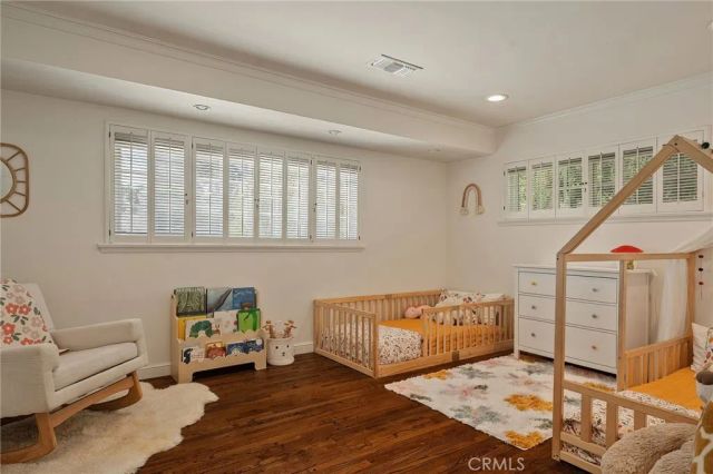 5240 Fulton, Sherman Oaks, CA 91401