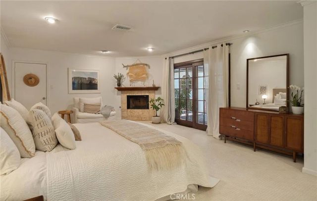 5240 Fulton, Sherman Oaks, CA 91401