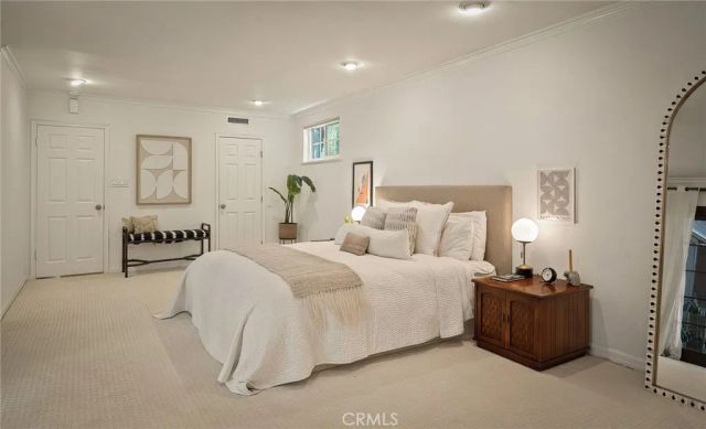 5240 Fulton, Sherman Oaks, CA 91401