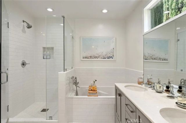 5240 Fulton, Sherman Oaks, CA 91401