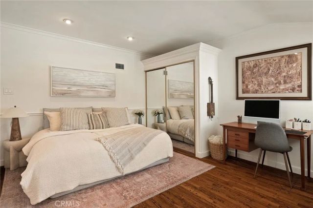 5240 Fulton, Sherman Oaks, CA 91401