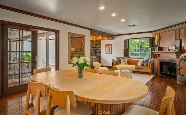5240 Fulton, Sherman Oaks, CA 91401