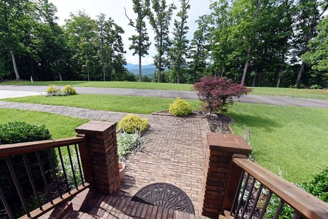 237 Terrace Lane, Blairsville, GA 30512