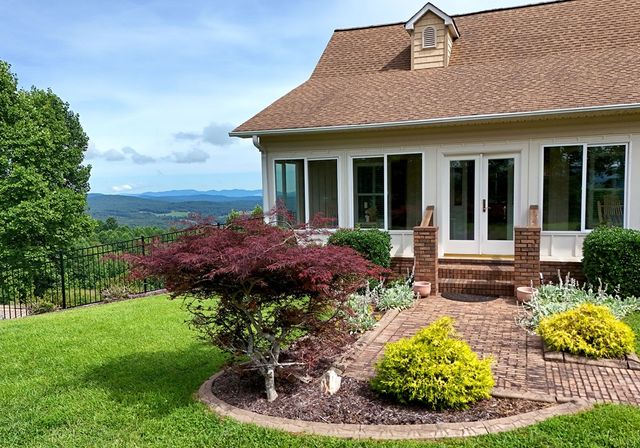 237 Terrace Lane, Blairsville, GA 30512