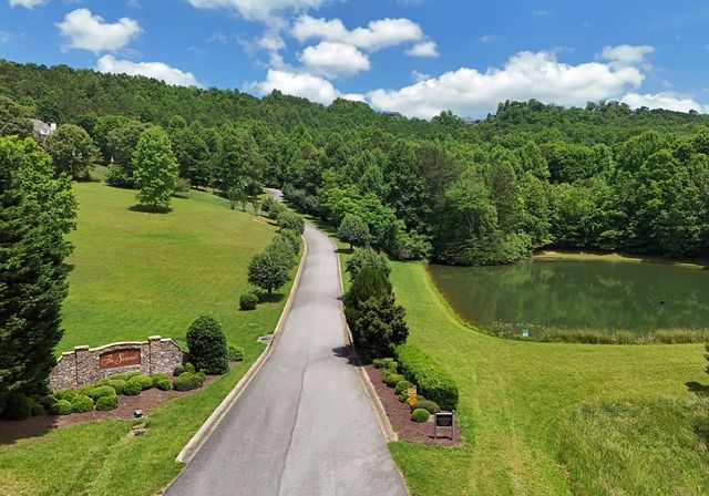 237 Terrace Lane, Blairsville, GA 30512