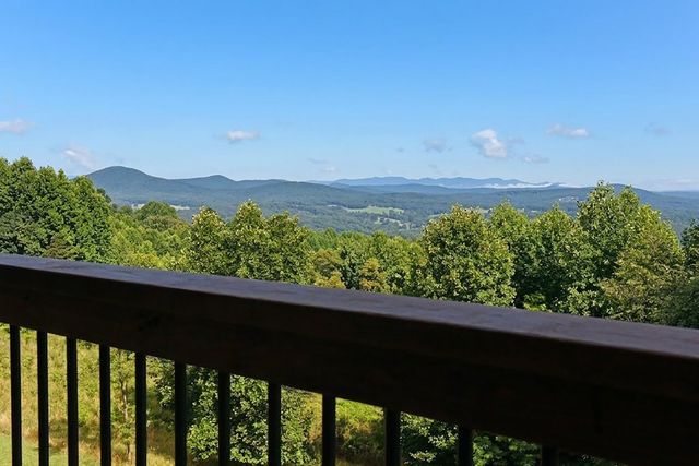 237 Terrace Lane, Blairsville, GA 30512