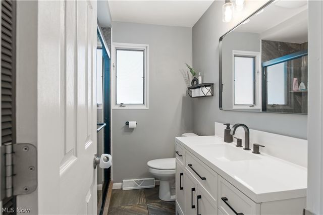 8280 Bendemeer Drive, Poland, OH 44514