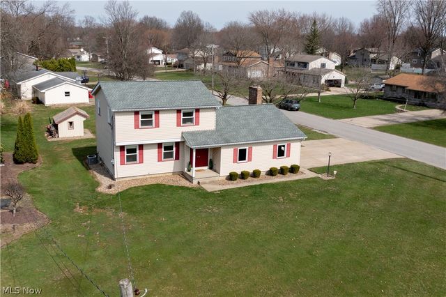 8280 Bendemeer Drive, Poland, OH 44514