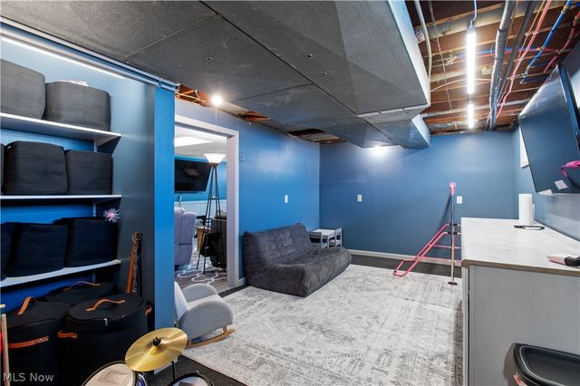 8280 Bendemeer Drive, Poland, OH 44514