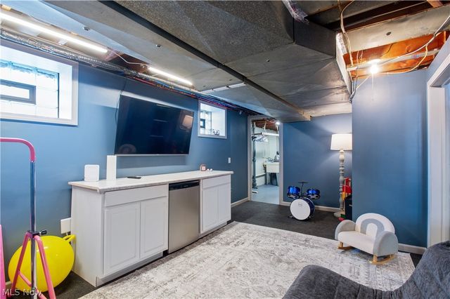 8280 Bendemeer Drive, Poland, OH 44514