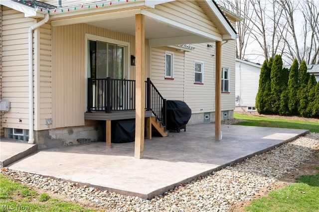 8280 Bendemeer Drive, Poland, OH 44514