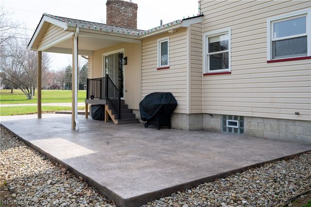 8280 Bendemeer Drive, Poland, OH 44514