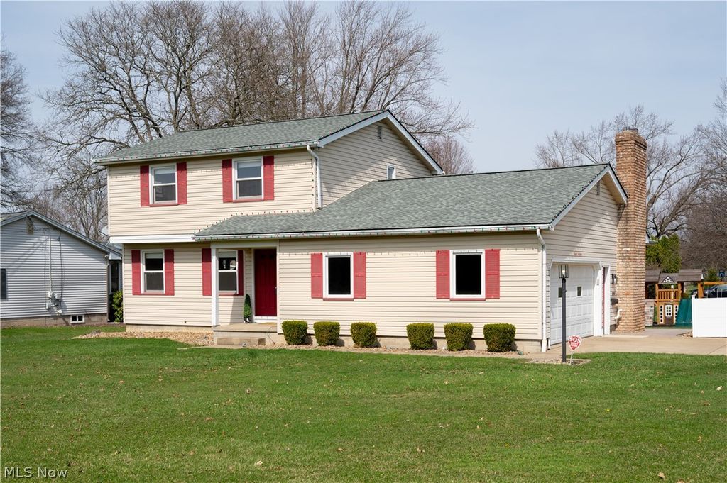 8280 Bendemeer Drive, Poland, OH 44514