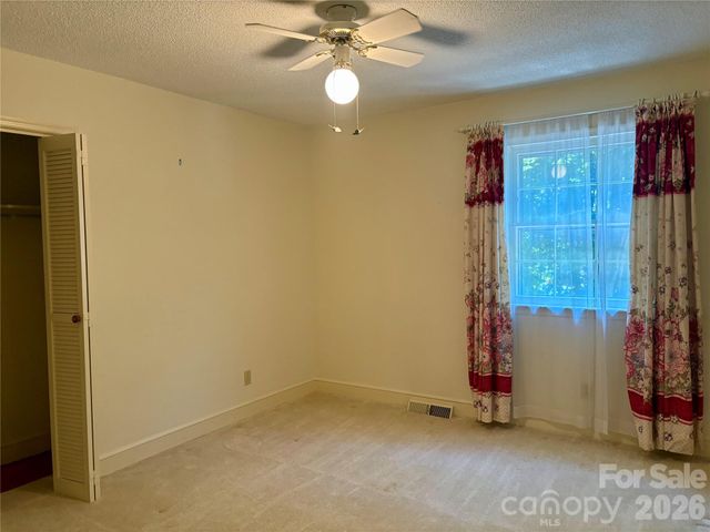 5500 Saddlewood Lane, Mint Hill, NC 28227
