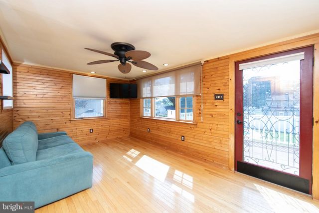 787 LANCING RD, West Deptford, NJ 08096