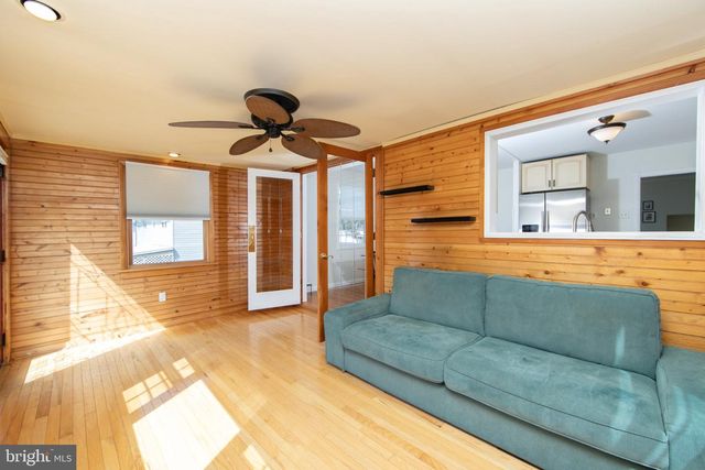 787 LANCING RD, West Deptford, NJ 08096