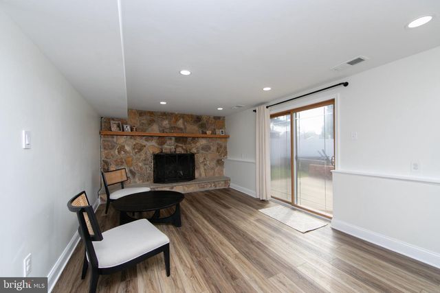 787 LANCING RD, West Deptford, NJ 08096