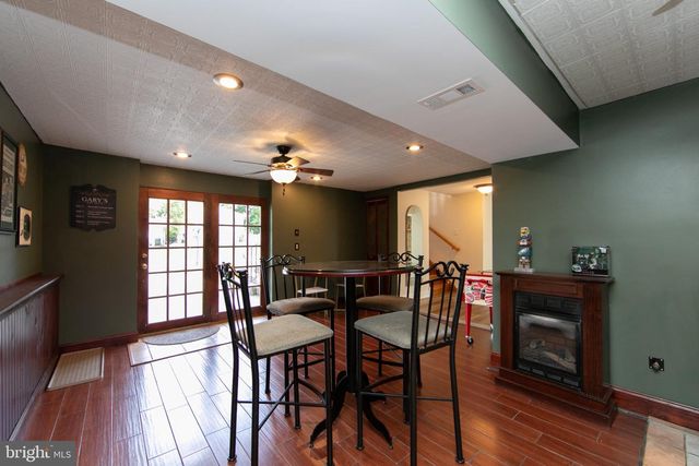 787 LANCING RD, West Deptford, NJ 08096