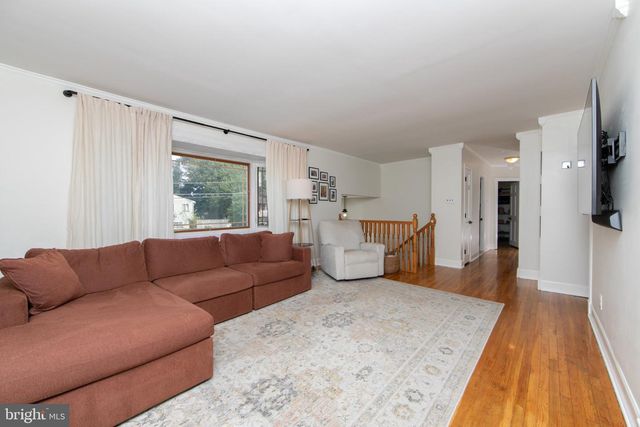 787 LANCING RD, West Deptford, NJ 08096
