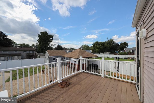 787 LANCING RD, West Deptford, NJ 08096