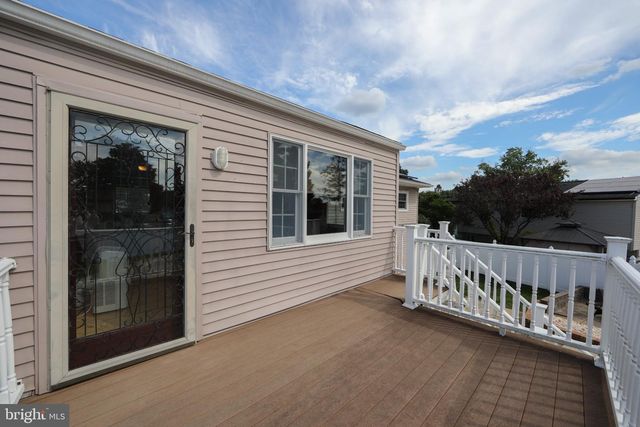 787 LANCING RD, West Deptford, NJ 08096