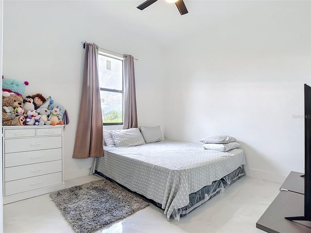 2921 7TH STREET SW, Lehigh Acres, FL 33976