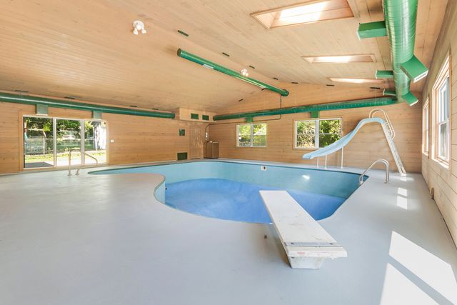 160 E Terra Cotta Avenue, Crystal Lake, IL 60014