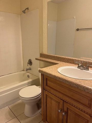 1695 LEE ROAD D116, Winter Park, FL 32789