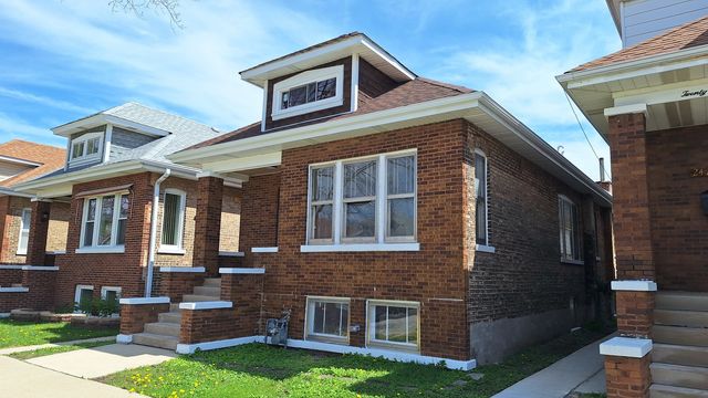 2419 S Lombard Avenue, Cicero, IL 60804