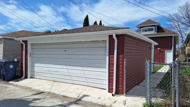 2419 S Lombard Avenue, Cicero, IL 60804