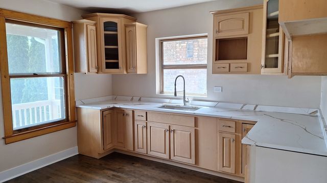 2419 S Lombard Avenue, Cicero, IL 60804