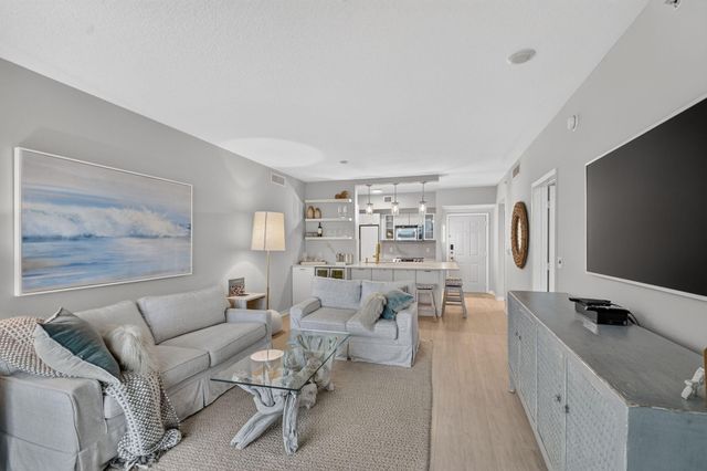 625 Casa Loma Boulevard 506, Boynton Beach, FL 33435