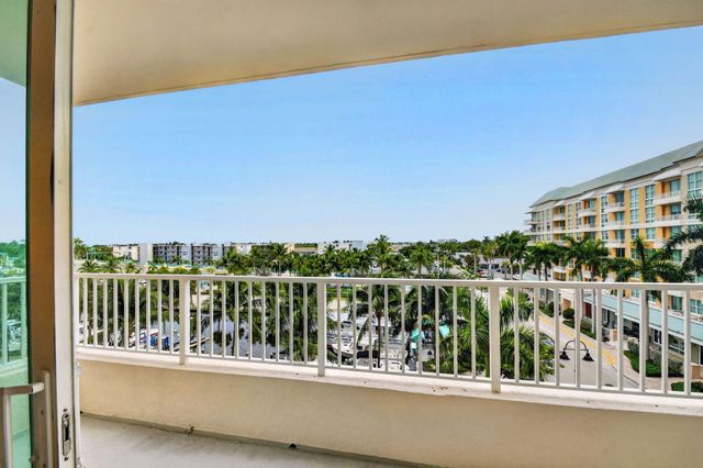 625 Casa Loma Boulevard 506, Boynton Beach, FL 33435