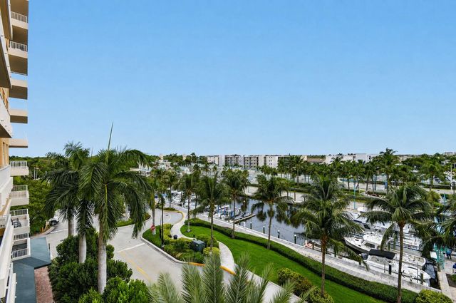 625 Casa Loma Boulevard 506, Boynton Beach, FL 33435