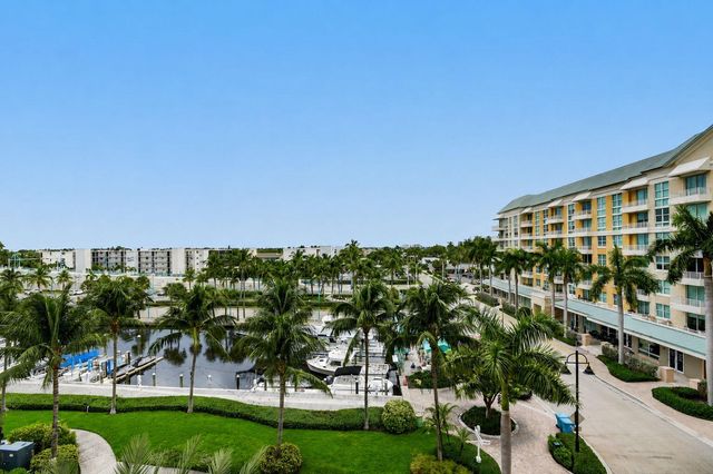 625 Casa Loma Boulevard 506, Boynton Beach, FL 33435