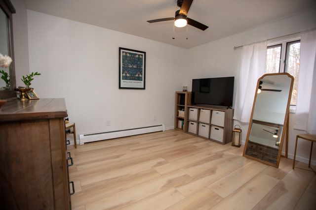 8 Northwood Avenue, Peru, NY 12972